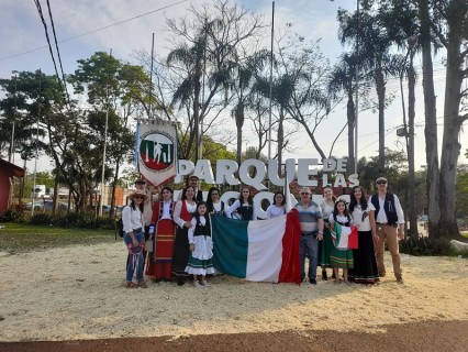 Así se vivió el comienzo de la Fiesta Nacional del Inmigrante